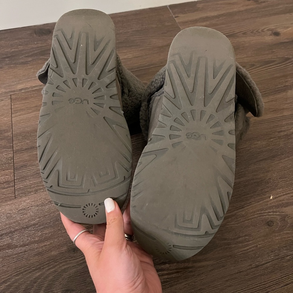 Gray Ugg Boot - image 4